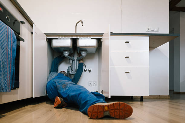 Professional Leak Detection technician working in Henry, VA